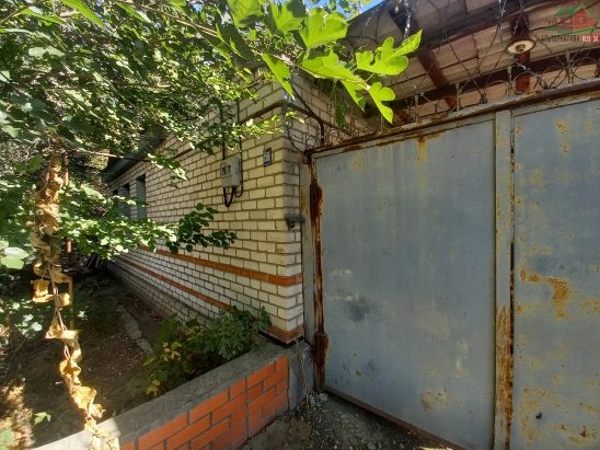 Дом с землёй в центре Волгограда