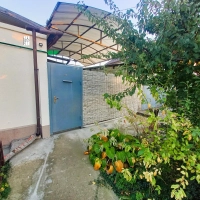 Дом с удобствами и гаражом